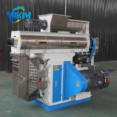 উচ্চ উৎপাদনশীলতা পোল্ট্রি ফিড পেলেট মেশিন 380V পুষ্টিকর ফিড উৎপাদনের জন্য