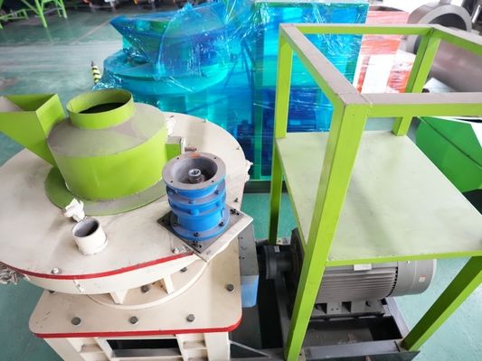 স্টেইনলেস স্টিল 4Cr13 কাঠের ছোরা মেশিন চিনাবাদাম শেল গ্রাস পেলেট মেকার 0.8t/ H