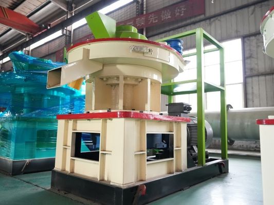 12 মিমি ডায়া ক্যাটল ফিড উড পেলেট মেশিন মিল প্রেস মেশিন 80C থেকে 100C