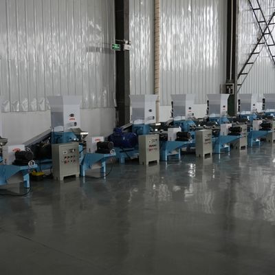 MIKIM গ্রাস কার্প ফিশ ফিড পেলেট মেশিন 450kg/H ওয়েট টাইপ