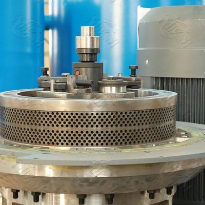 ISO বায়োমাস কাঠের ছুরির মেশিন 22KW 400kg/ H