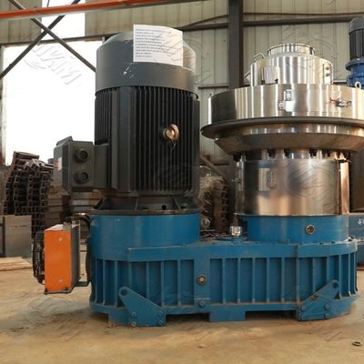 ওডিএম ডাস্টপ্রুফ কাঠের ছোরা মেশিন জ্বালানি তৈরি করে পিটিও মোটর শক্তি সঞ্চয়