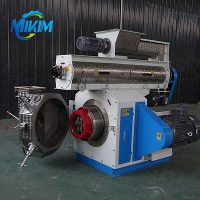 দক্ষ স্থান সংরক্ষণ পোল্ট্রি ফিড পেলেট মেশিন 115x45x95CM